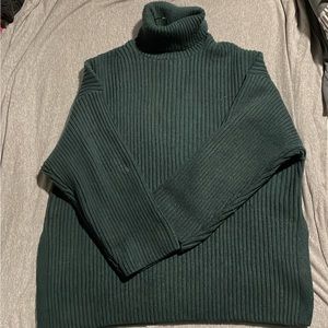 Heavy green sweater!